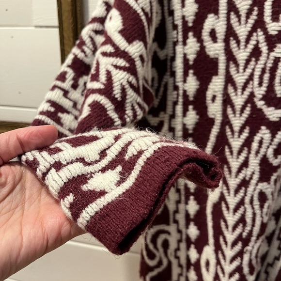 Vintage Burgundy Knit Sweater - White Stag size L - Picture 7 of 8